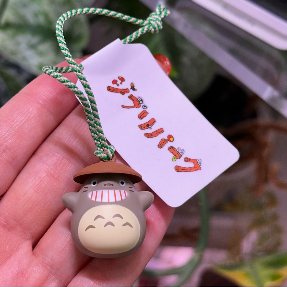 Studio Ghibli Park Exclusive Totoro Bell Keychain Purse Charm NWT Japan Limited